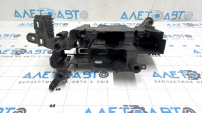Right engine computer ECU housing for BMW X7 G07 19-22 3.0T, broken mount