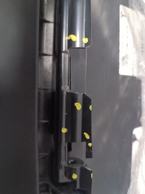 Tesla Model X 22-25 black glove compartment