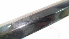 Tesla Model X 22-25 center rear right door molding scratches