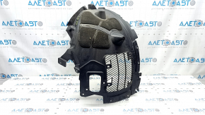 The front left fender liner of the BMW X5 G05 19-24 is torn.