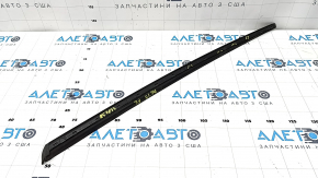 Left windshield molding for Audi A6 C8 19-24 black, cracked, broken fasteners