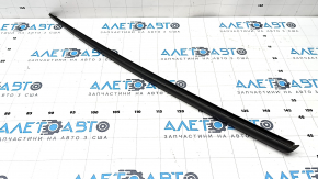 Right windshield molding for Audi A6 C8 19-24, black, cracked