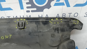 The Audi A6 C8 19-24 TV trim panel has broken fasteners.