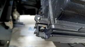 The body of the Lincoln MKZ 13-20 is bare and the mount is broken.