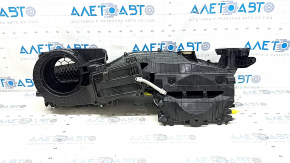 The bare heater housing for a BMW X5 G05 19-24 with 4-zone control.