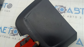 The interior mirror cover for the Audi A6 C8 19-25 is black, worn, the mount is broken, the seal is peeling off