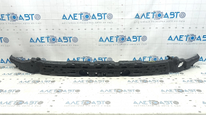 The front bumper absorber of the Audi A6 C8 19-23 is broken.
