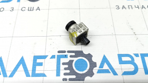 Audi A6 C8 19-24 front view camera in the grille, sand