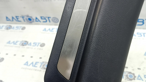 Rear right door sill plate for Lexus RX350 RX450h 10-15, black, scratches, broken mount