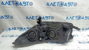 Ford Escape MK3 17-19 right front headlight, halogen + LED, light, scratches, scuffs, broken mount