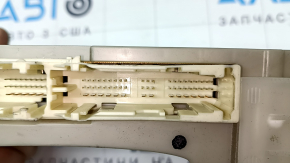 Lexus RX350 10-12 dash fuse box