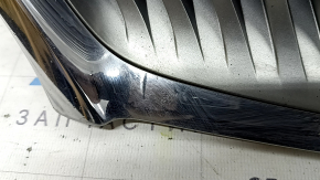 Radiator grille grill Lexus RX450h 10-12 pre-restyling, scratches, crack, swollen chrome