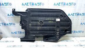 Volvo XC90 16-22 rear right underbody protection, cracks and breaks