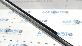 The door-glass molding, center front right, Lexus RX350 RX450h 10-15, the seal has dried out
