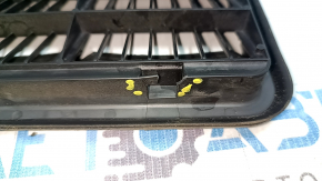 Left ventilation shield for Ford Escape MK3 13-19, 2 broken fasteners