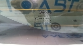 Lower glass in the rear hatch of a Hyundai Ioniq 17-22, heated, scratched