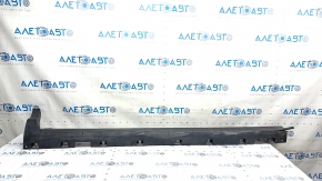 Right side sill of Ford Escape MK3 2017-2019 restyling, broken fasteners, scratches