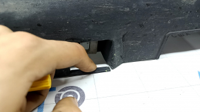 Right side sill of Ford Escape MK3 2017-2019 restyling, broken fasteners, scratches