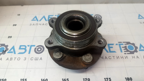 The front right hub of a Ford Edge 15-24 is humming.