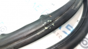 Front right door seal BMW X1 F48 16-22, tears