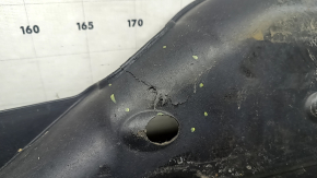 Lexus RX400h 06-09 fuel tank guard cracks