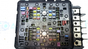 Jeep Grand Cherokee WL 22-25 PHEV underhood fuse box for heated wipers