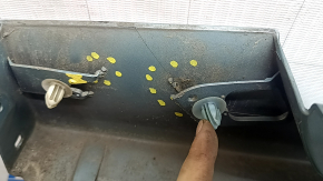 Right threshold Toyota Prius 50 16-22 green, broken fasteners, scratches, cracks