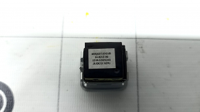 Chrysler Pacifica 20-24 right 2nd row seat control button in the center pillar