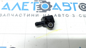 Rear right airbag sensor for a 1917-19 Chrysler Pacifica