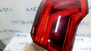 Audi Q3 83A 19-25 LED right outer fender light, scratches