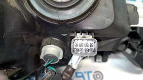 Headlight front left Subaru Outback 15-17 bare pre-rest halogen dark, broken fastener, broken housing