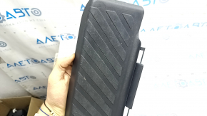 Audi Q3 83A 19-25 black footrest, scuffed, scratches