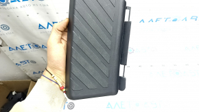 Audi Q3 83A 19-25 black footrest, scuffed, scratches