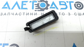 Left tailgate license plate light for Chrysler Pacifica 17-24, broken mount