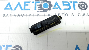 Left tailgate license plate light for Chrysler Pacifica 17-24, broken mount