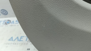 Lower left arch trim for Chrysler Pacifica 17-24, center section for pockets, gray, with plugs, scratches, needs cleaning