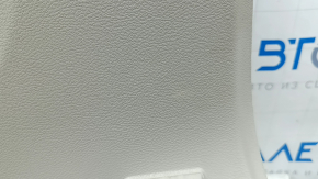 Chrysler Pacifica 17-24 gray upper right arch trim