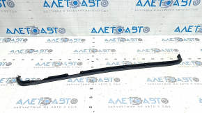 Door seal rear right Chrysler Pacifica 17- lower