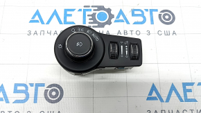 Chrysler Pacifica 17-24 headlight control under fog lights with interior lighting control, auto
