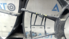 Lexus RX400h 06-09 radiator diffuser housing broken fasteners