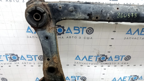 The front subframe of a Lexus RX400h 06-09 is rusty, with microcracks in 4 S/B