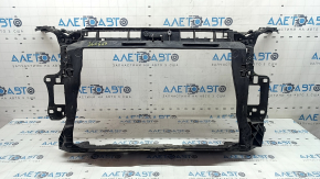 The Audi Q3 83A 19-25 radiator panel mount is broken.