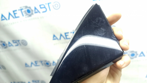 Triangle plug for the front right door of an Audi Q3 83A 19-25, glossy black, scratches