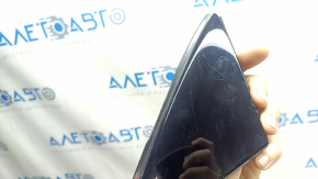 Triangle plug for the front right door of an Audi Q3 83A 19-25, glossy black, scratches