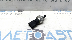 Tesla Model 3 18-A/C Pipe Sensor