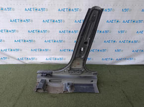 The central right body pillar of the BMW 3 G20 19-24 on the body, butt