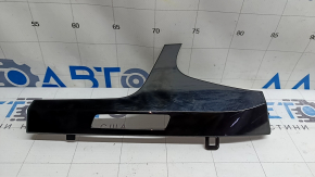 Audi Q7 16-19 driver's left front panel insert, gray, scratched