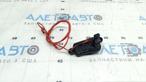 Fuel filler door lock for the Audi Q3 83A 19-20