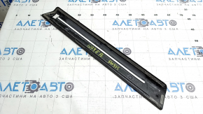 Front right outer door sill trim for Audi Q7 16-25, black with chrome, worn, scratches on chrome, worn