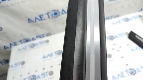 Front left outer door sill trim for Audi Q7 16-25, black with chrome, worn, chrome bump